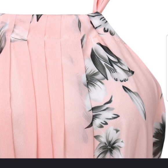 🥳🥳 2X HOST PICK🥳🥳 Beautiful Summer Flowered long dress - Picture 3 of 11